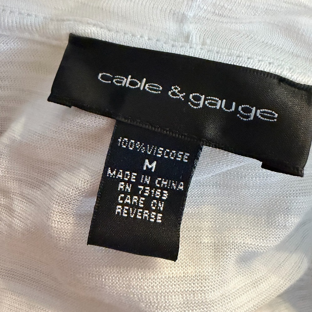 Cable & Gauge Tank And Open Front Tunic White Size Small Tank And Tunic Is Med - Picture 5 of 6